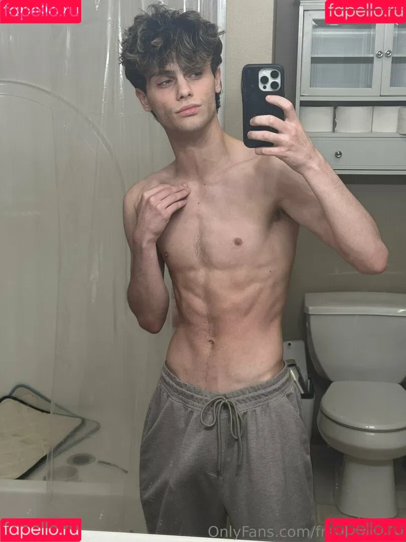 freebtwnate Onlyfans Photo Gallery 