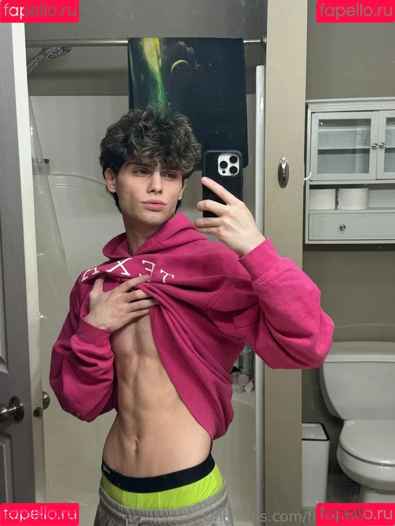 freebtwnate Onlyfans Photo Gallery 