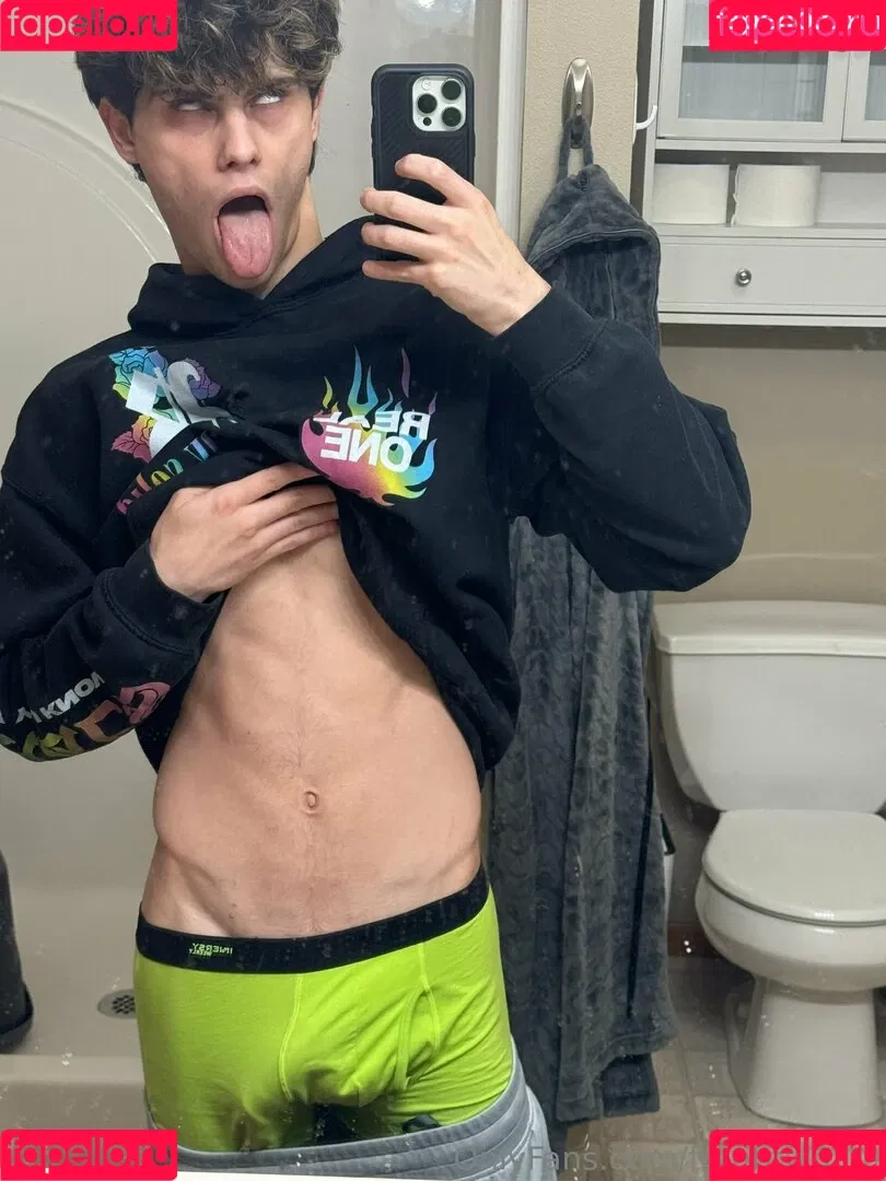 freebtwnate Onlyfans Photo Gallery 