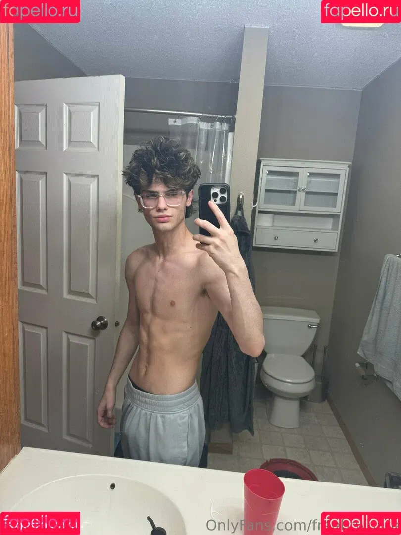 freebtwnate Onlyfans Photo Gallery 