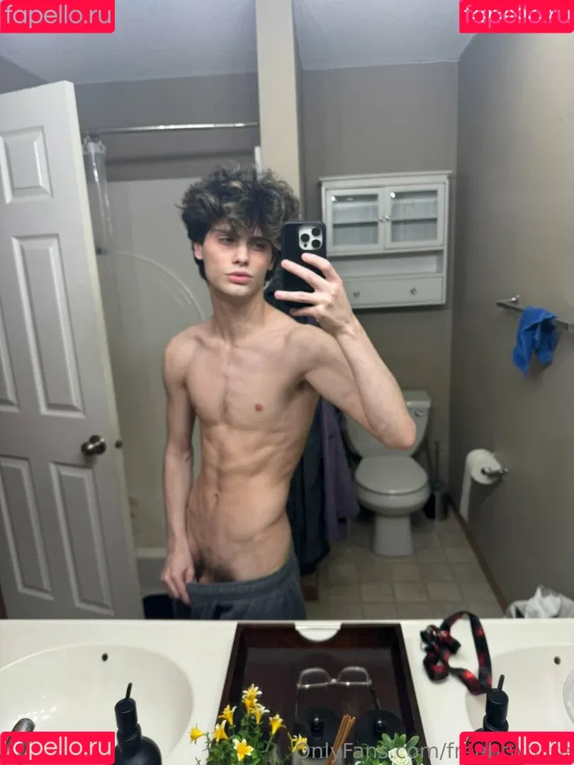 freebtwnate Onlyfans Photo Gallery 