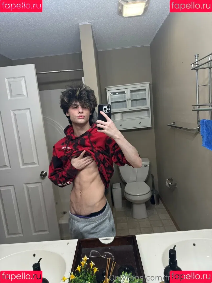 freebtwnate Onlyfans Photo Gallery 