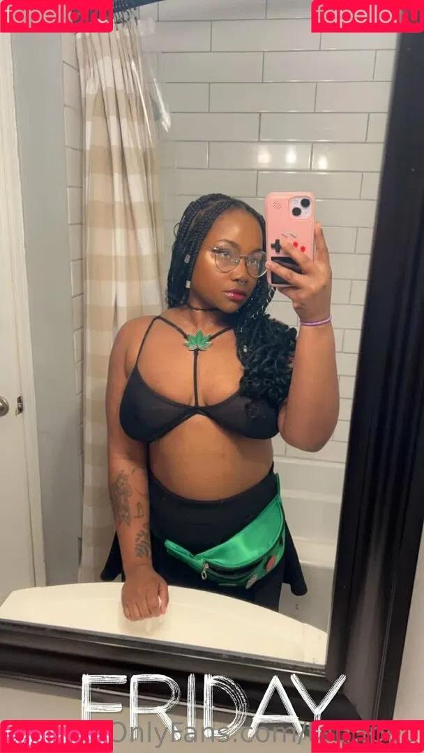tati_jpeg Onlyfans Photo Gallery 