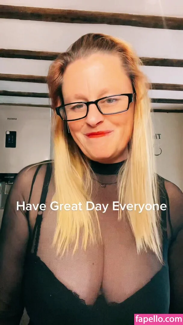 Mrs Marie Onlyfans Photo Gallery 