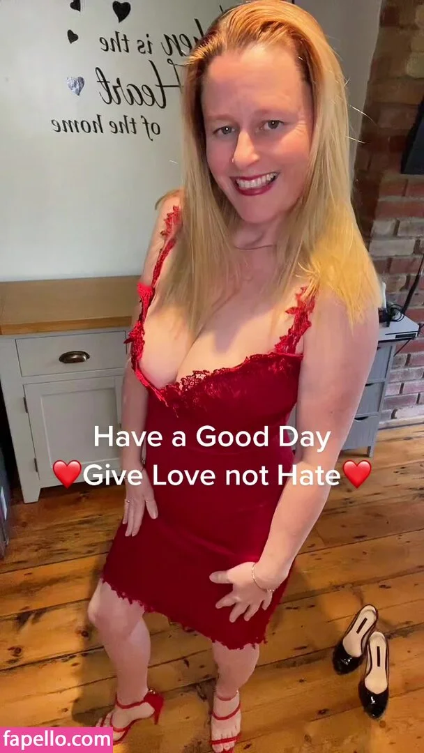 Mrs Marie Onlyfans Photo Gallery 