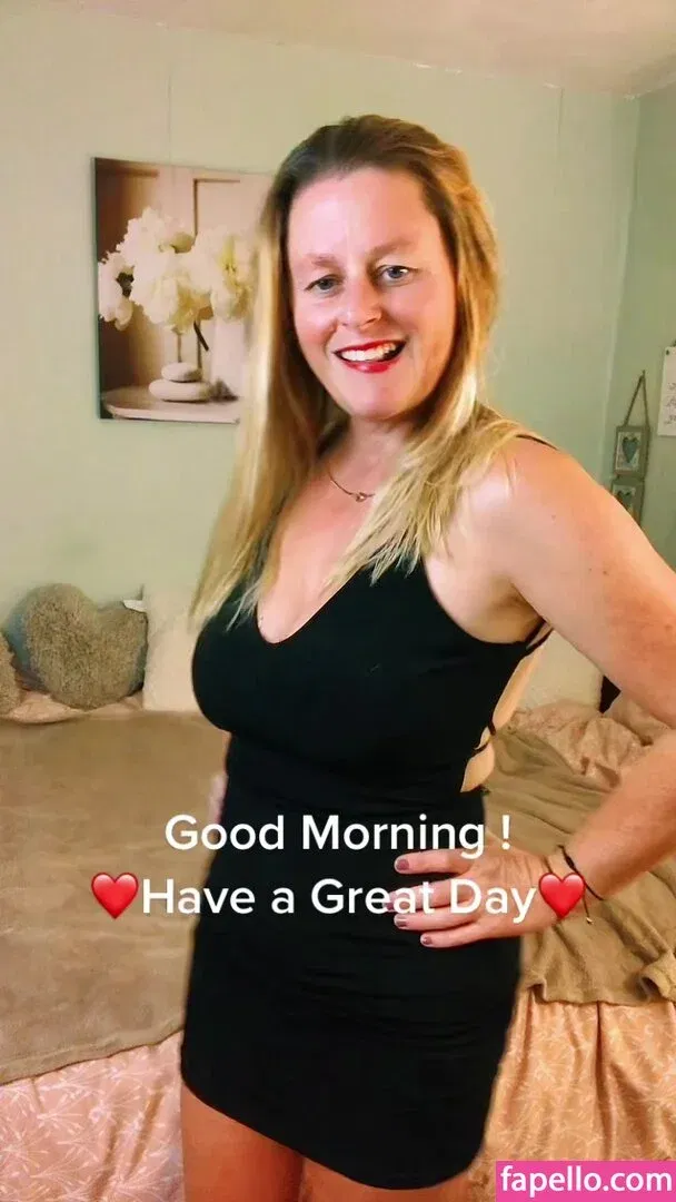 Mrs Marie Onlyfans Photo Gallery 