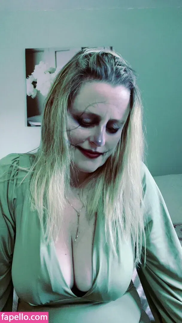 Mrs Marie Onlyfans Photo Gallery 