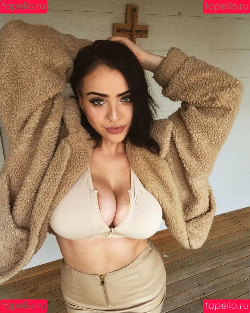 Elouise Onlyfans Photo Gallery 
