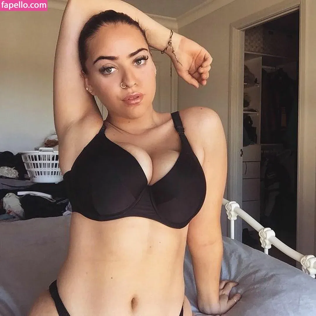 Elouise Onlyfans Photo Gallery 