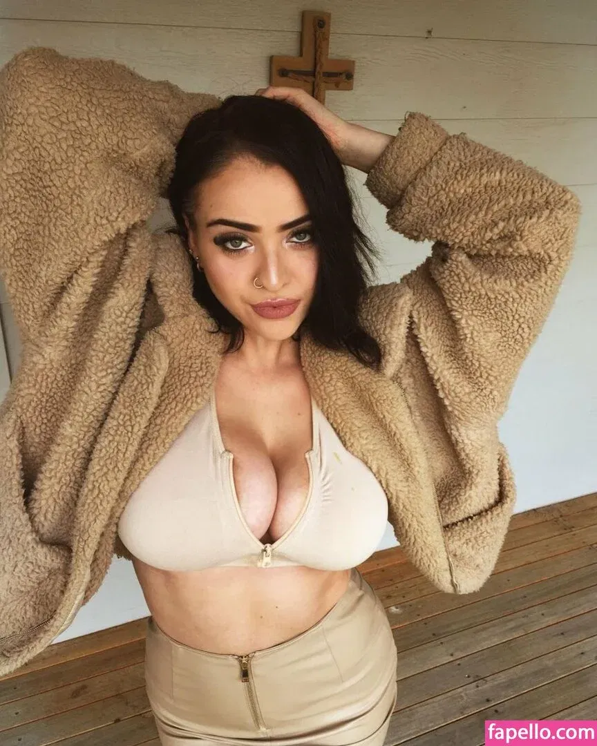 Elouise Onlyfans Photo Gallery 