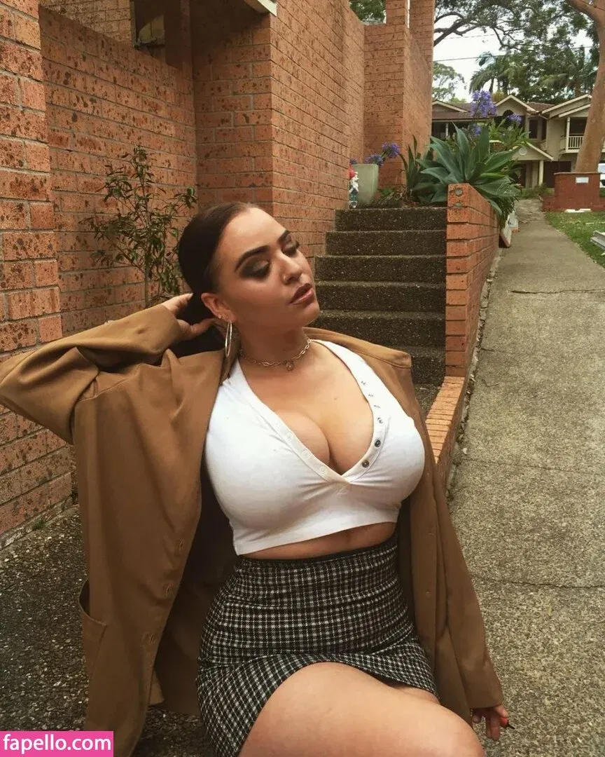 Elouise Onlyfans Photo Gallery 