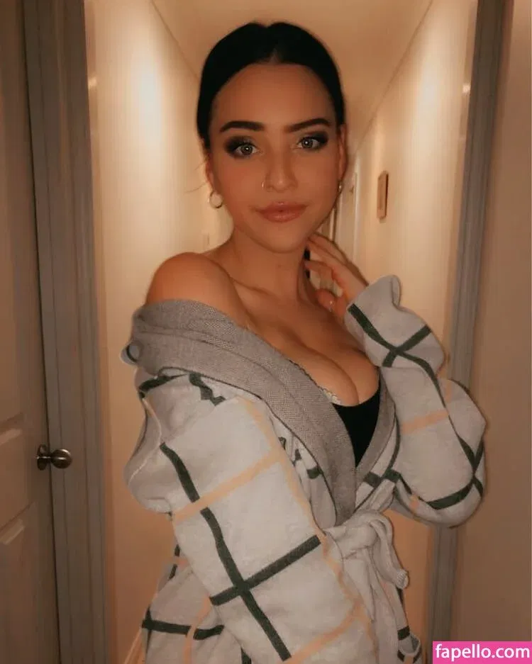 Elouise Onlyfans Photo Gallery 