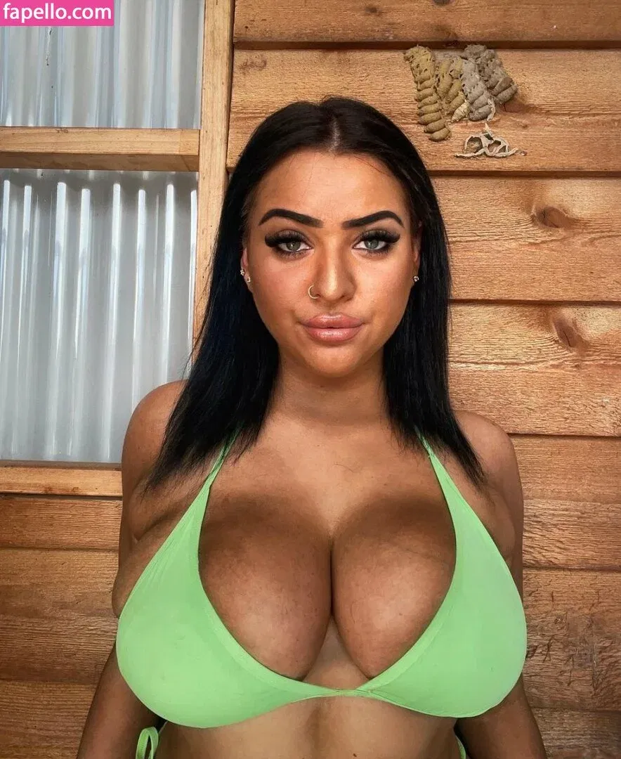 Elouise Onlyfans Photo Gallery 