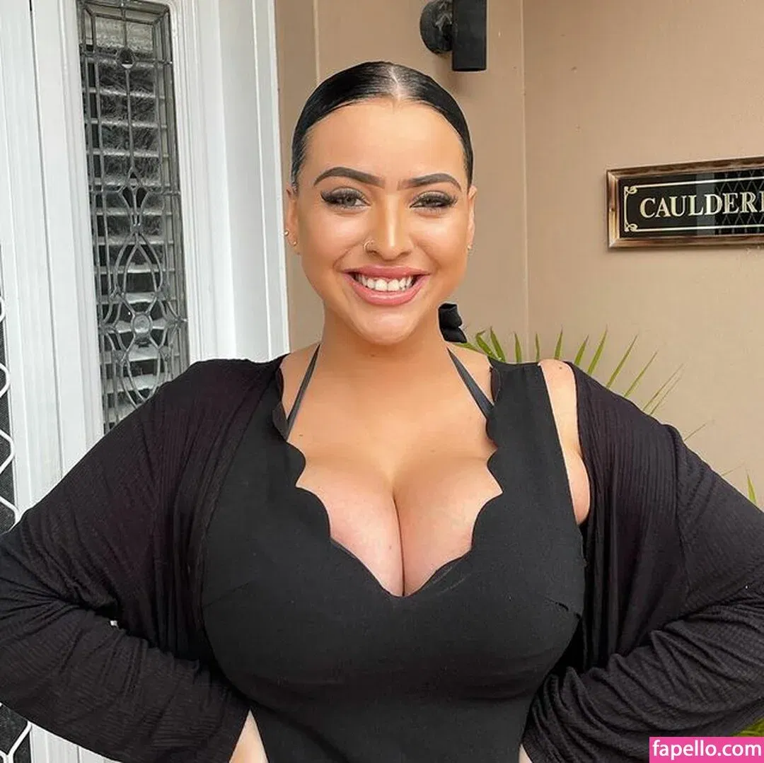 Elouise Onlyfans Photo Gallery 