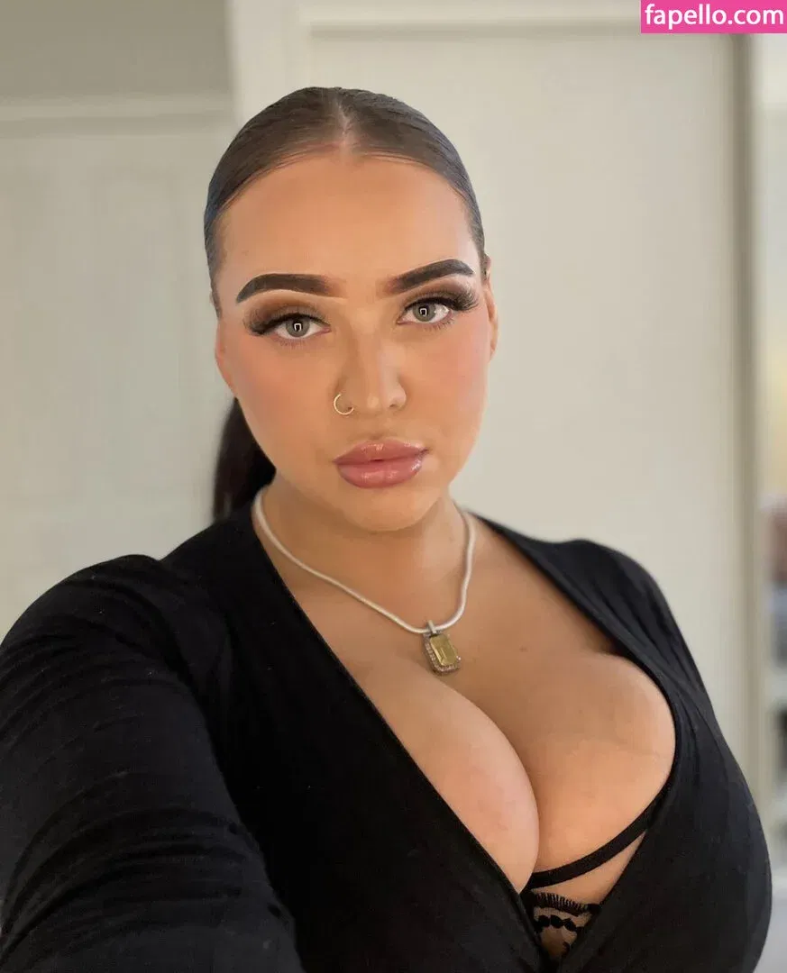 Elouise Onlyfans Photo Gallery 