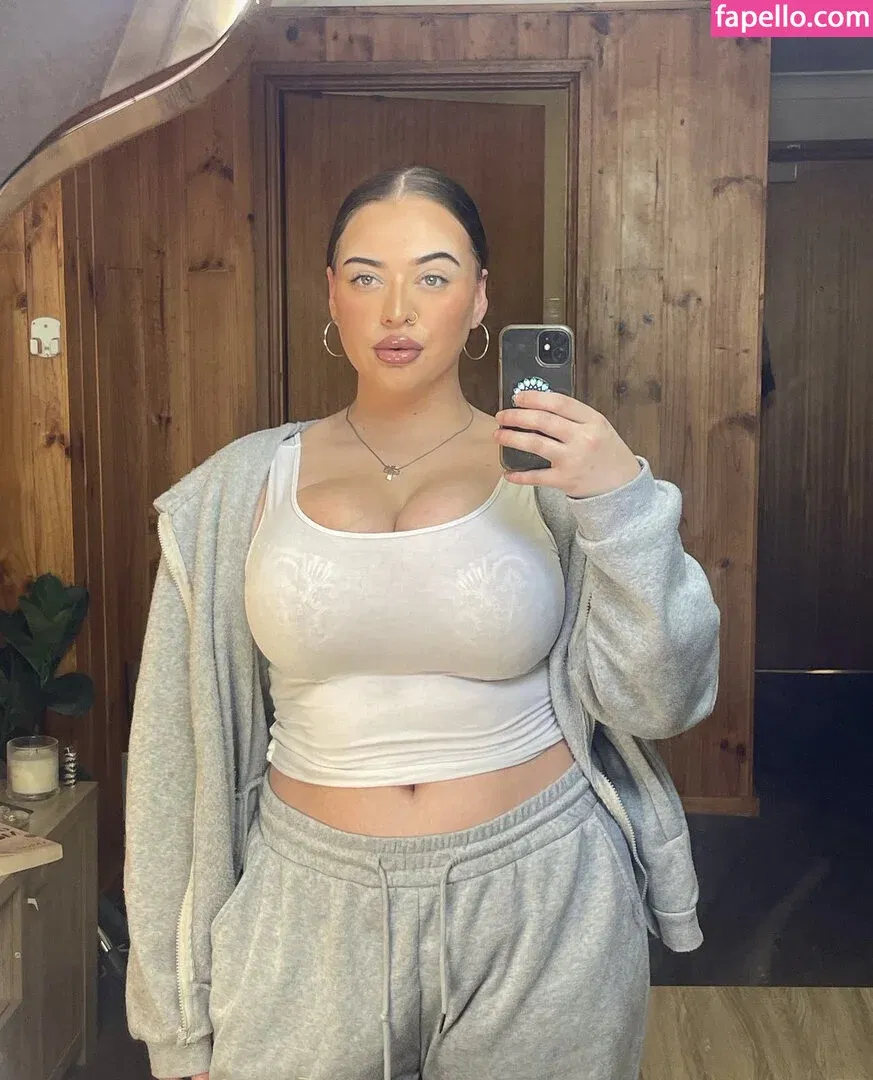 Elouise Onlyfans Photo Gallery 