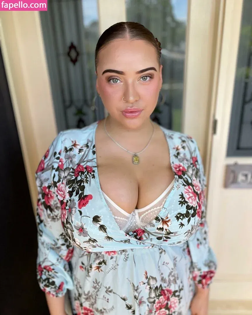 Elouise Onlyfans Photo Gallery 