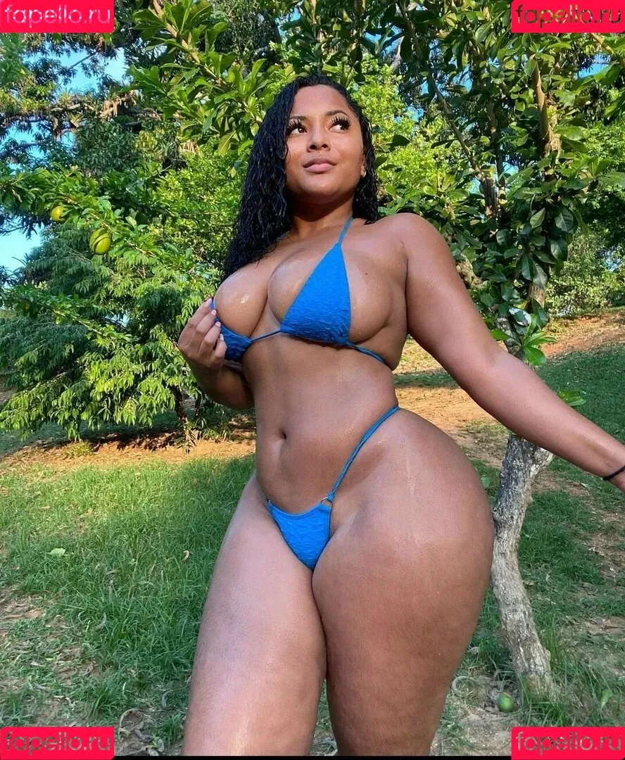 Raychellemcm Onlyfans Photo Gallery 