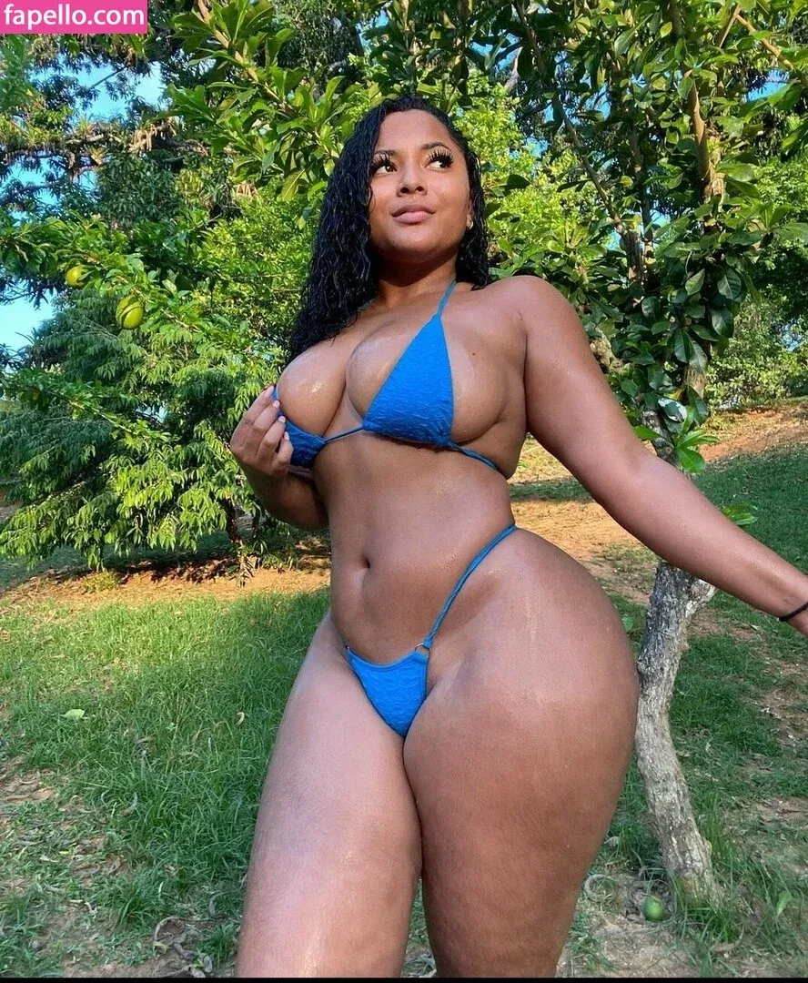 Raychellemcm Onlyfans Photo Gallery 