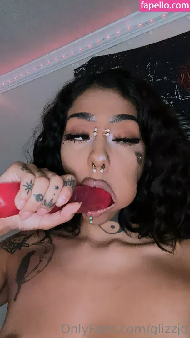 glizzjo Onlyfans Photo Gallery 