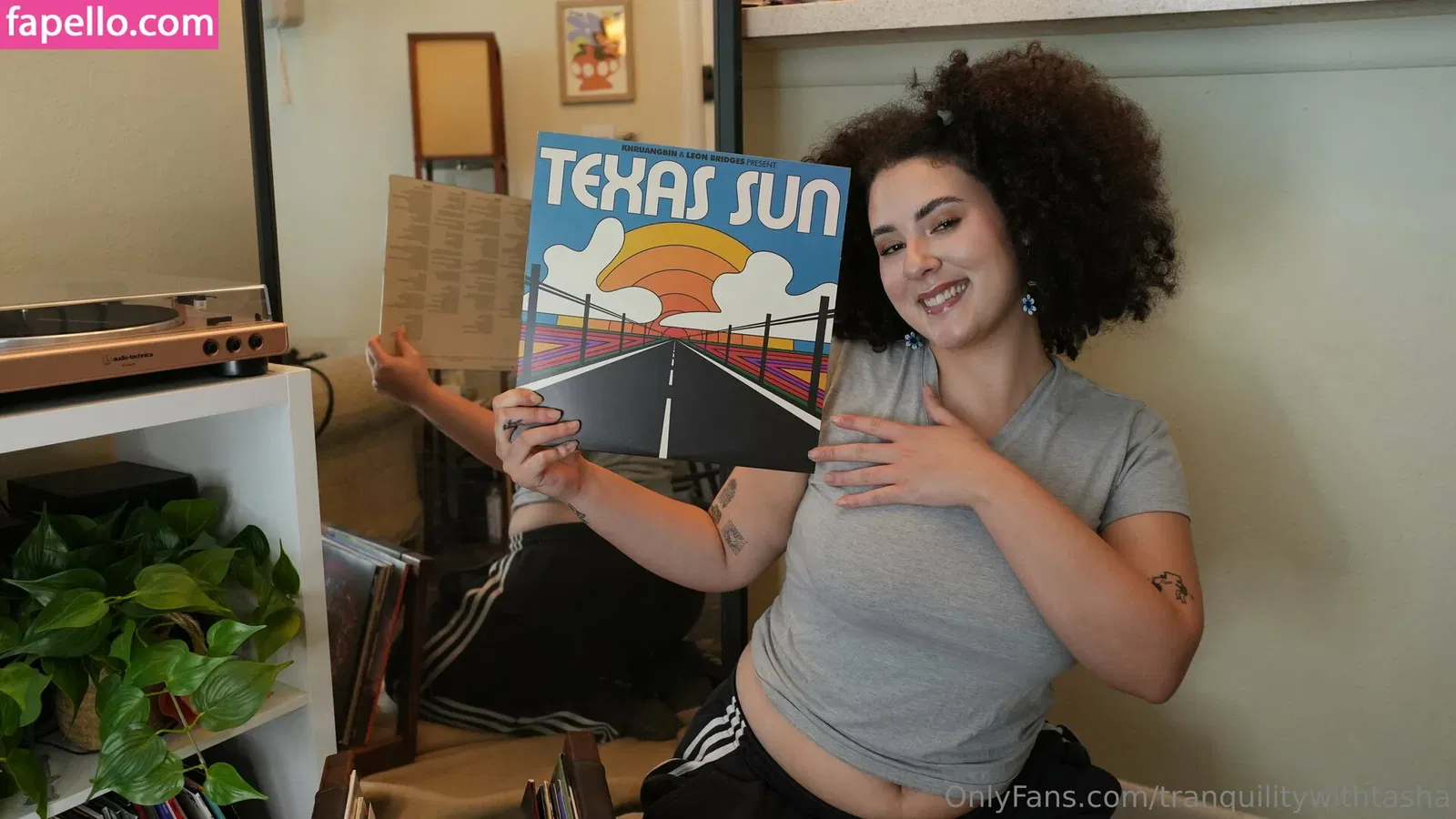 tranquilitywithtasha Onlyfans Photo Gallery 