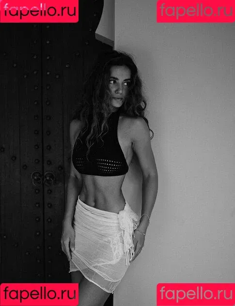 Yuliya Lazarenko Onlyfans Photo Gallery 