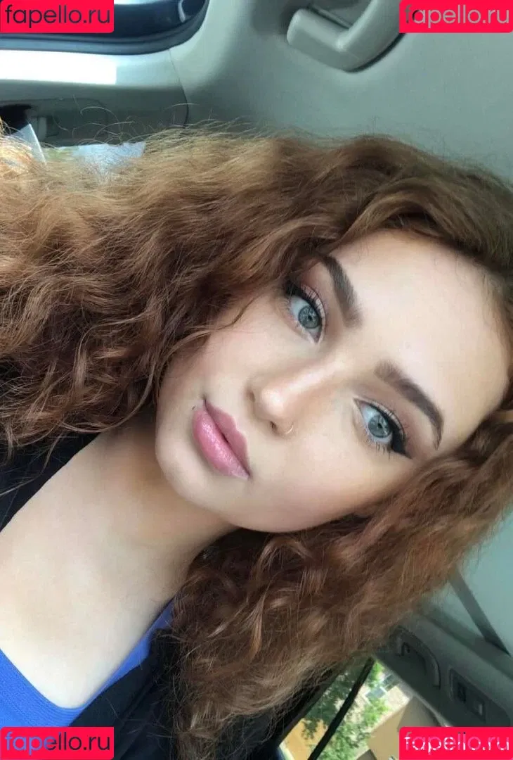 Scarlett_Somebody Onlyfans Photo Gallery 