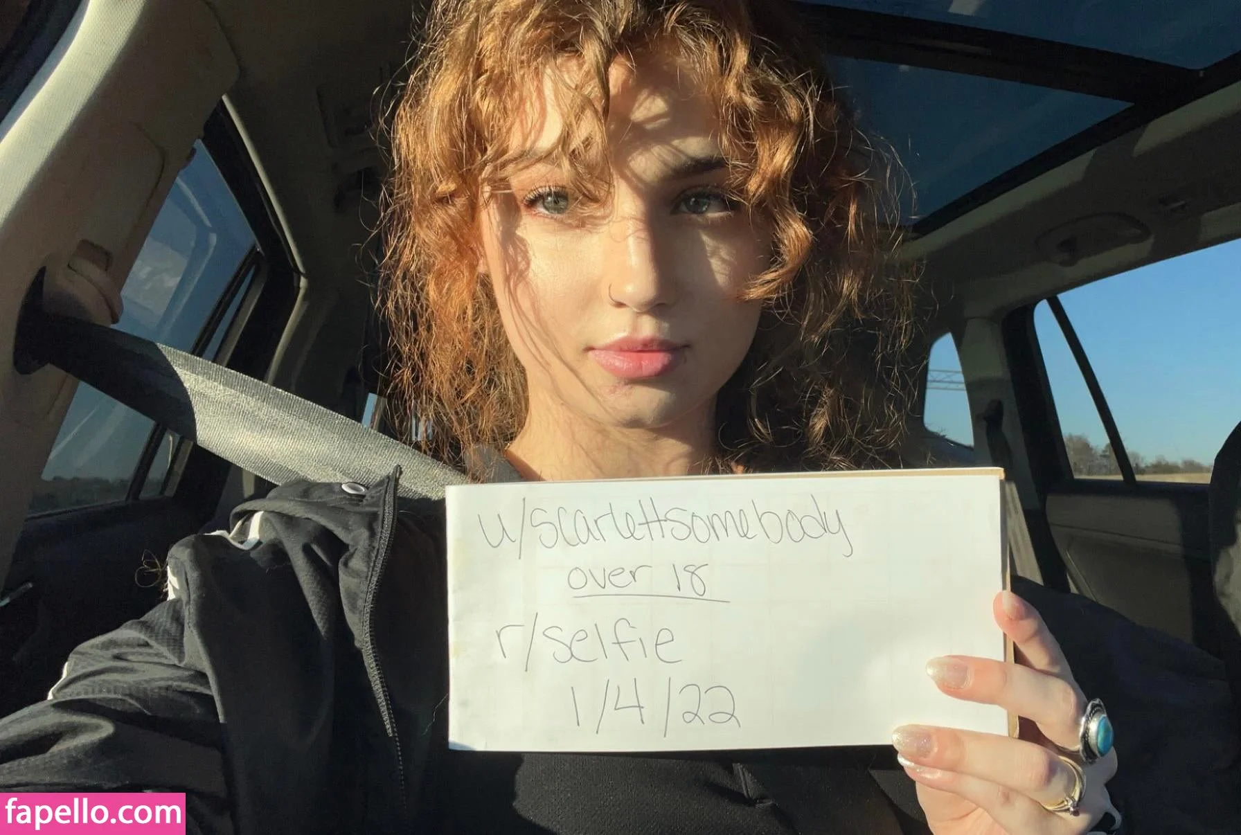 Scarlett_Somebody Onlyfans Photo Gallery 