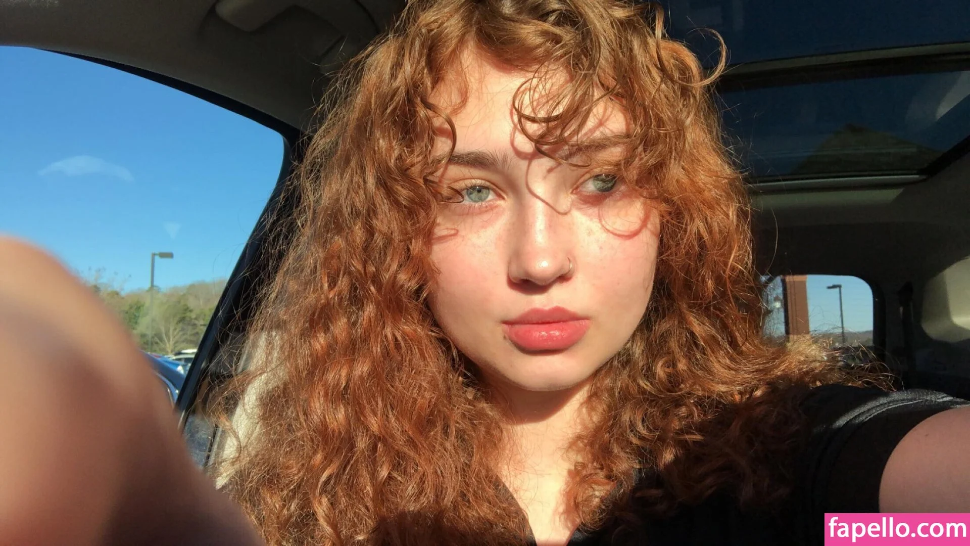 Scarlett_Somebody Onlyfans Photo Gallery 