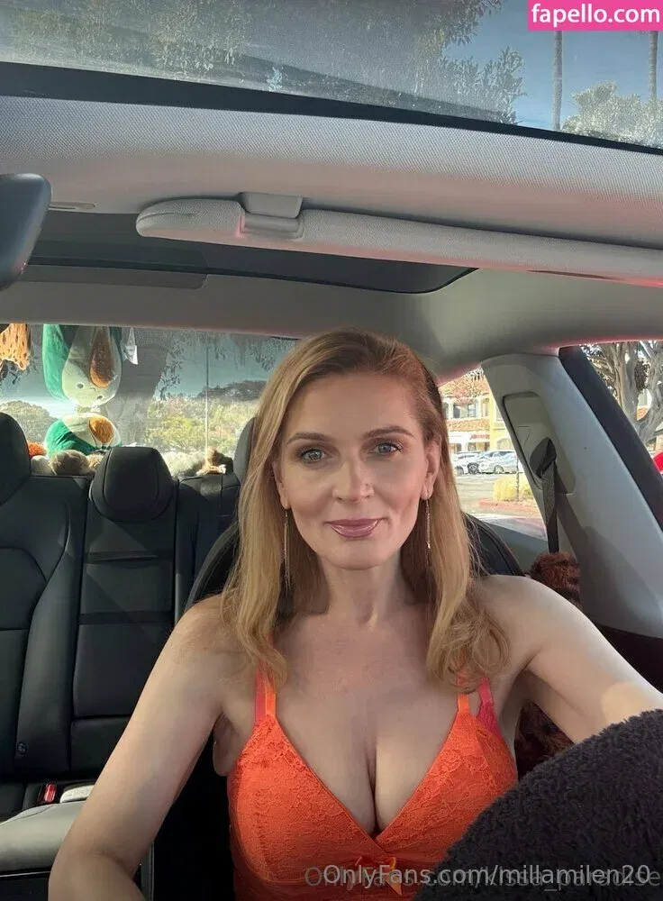 millamilen20 Onlyfans Photo Gallery 