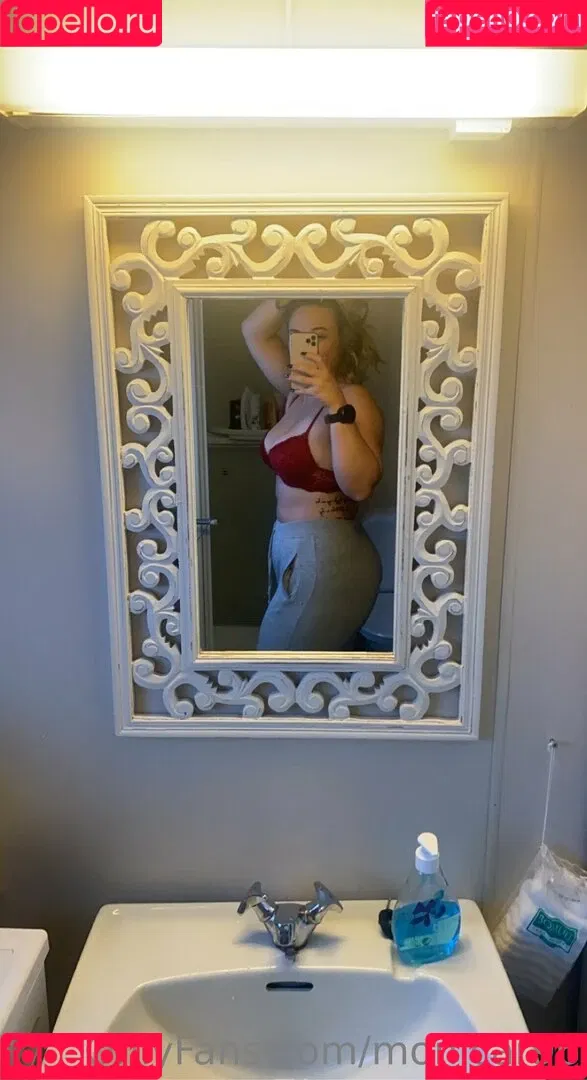 monicar96 Onlyfans Photo Gallery 