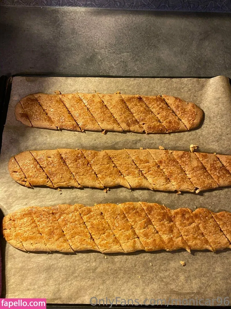 monicar96 Onlyfans Photo Gallery 