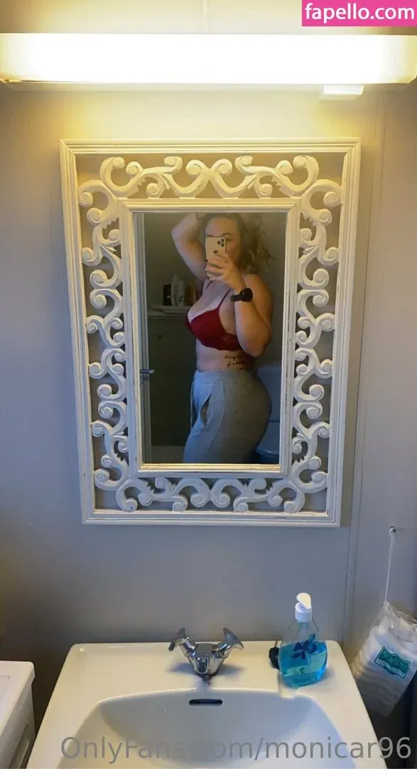 monicar96 Onlyfans Photo Gallery 