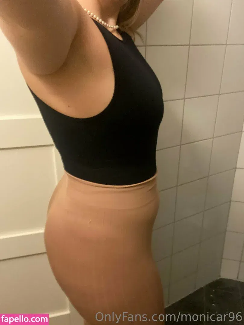monicar96 Onlyfans Photo Gallery 