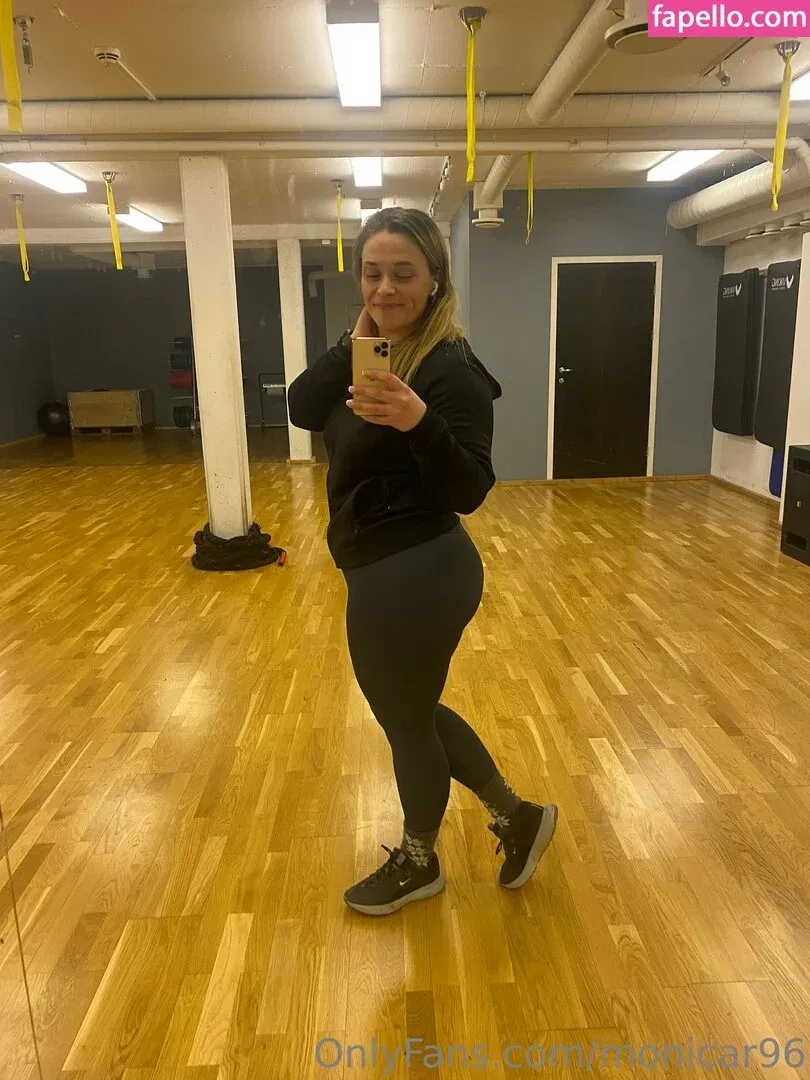 monicar96 Onlyfans Photo Gallery 