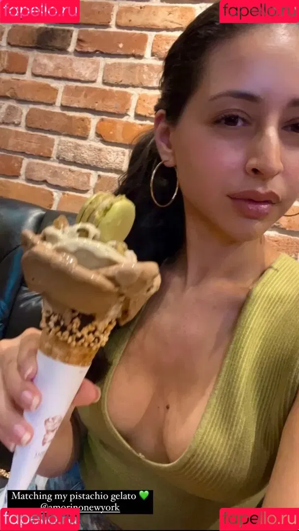 Serena Milan Onlyfans Photo Gallery 