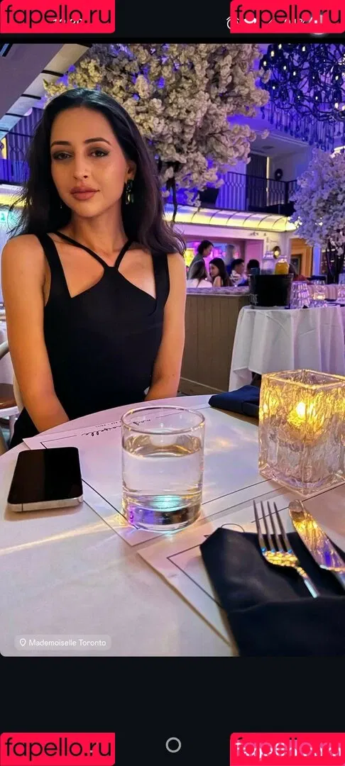 Serena Milan Onlyfans Photo Gallery 