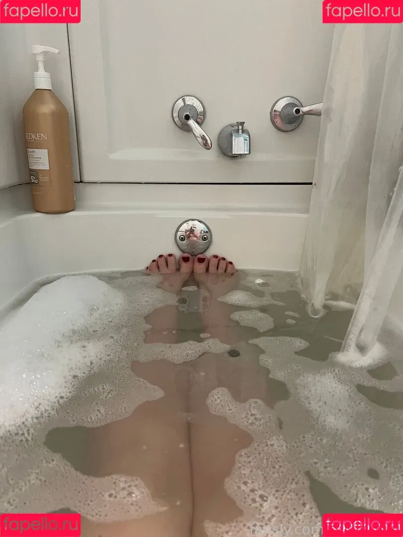 mmfluvah Onlyfans Photo Gallery 