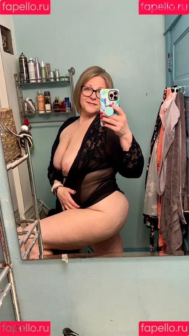 mmfluvah Onlyfans Photo Gallery 