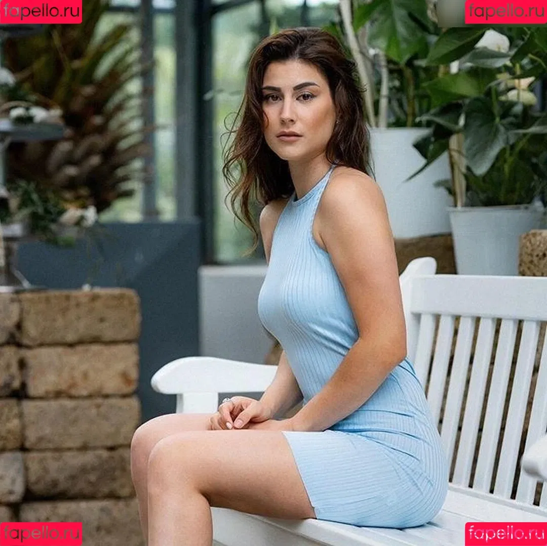 Lia Mitrou Onlyfans Photo Gallery 