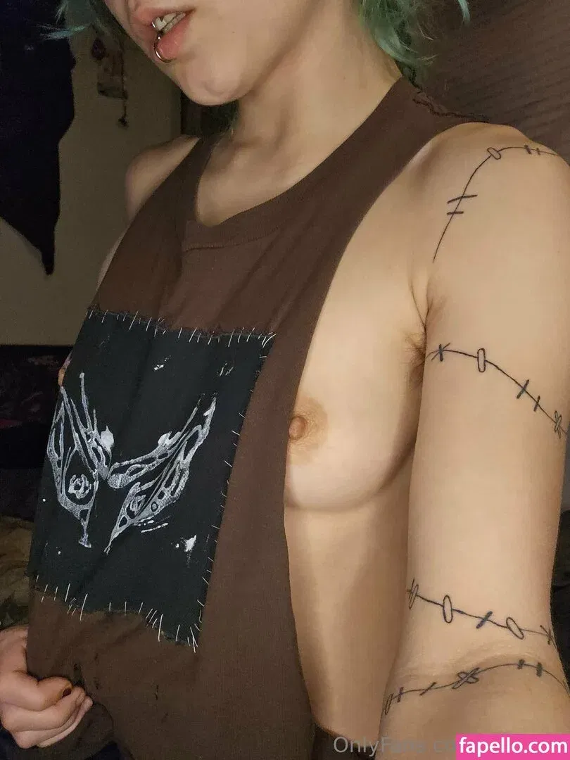 violet33 Onlyfans Photo Gallery 