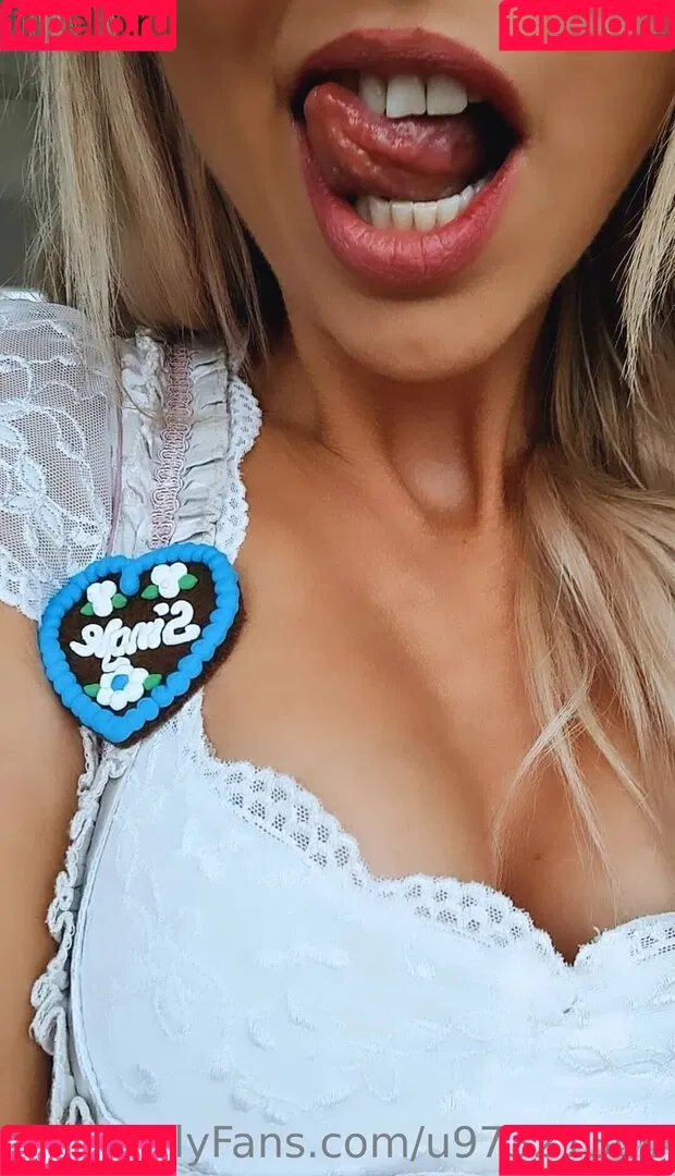 Bertha Marie Onlyfans Photo Gallery 