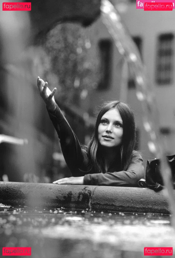 Lenna Sjooblom Onlyfans Photo Gallery 