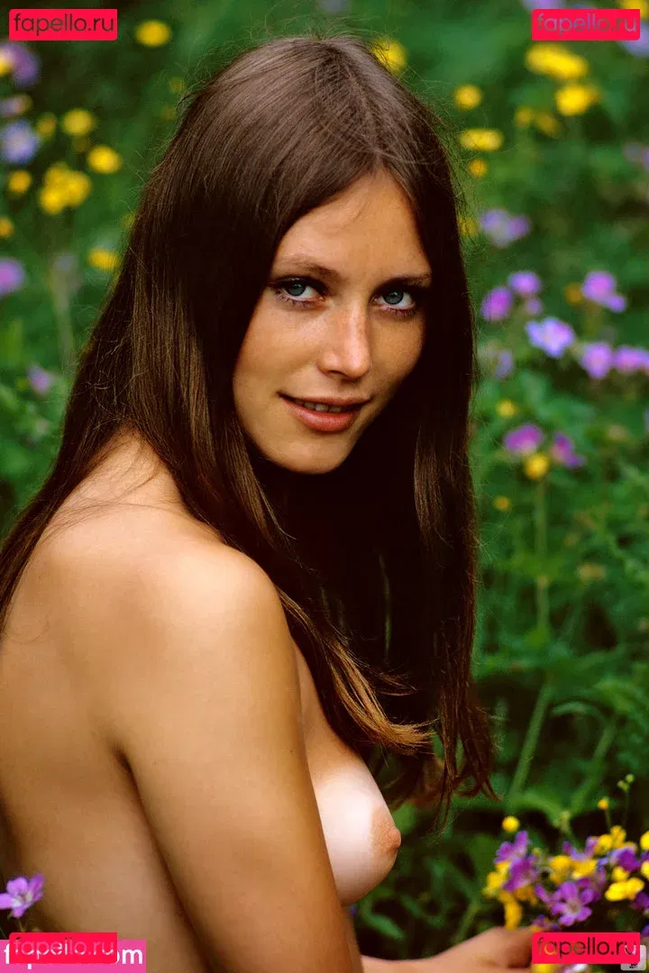 Lenna Sjooblom Onlyfans Photo Gallery 