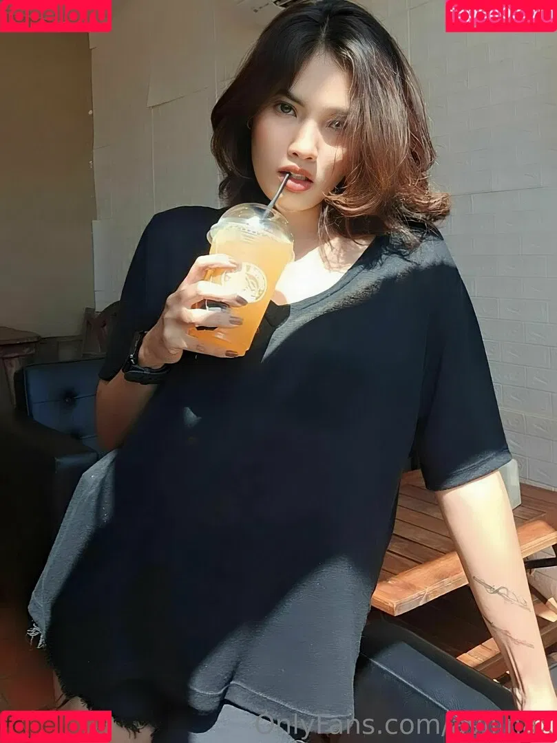 avilinax Onlyfans Photo Gallery 