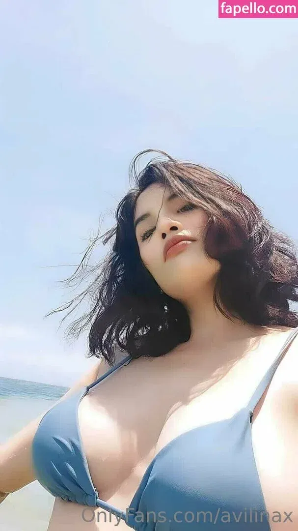 avilinax Onlyfans Photo Gallery 