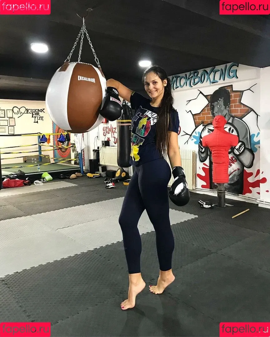 Katsiaryna Kavaleva Onlyfans Photo Gallery 