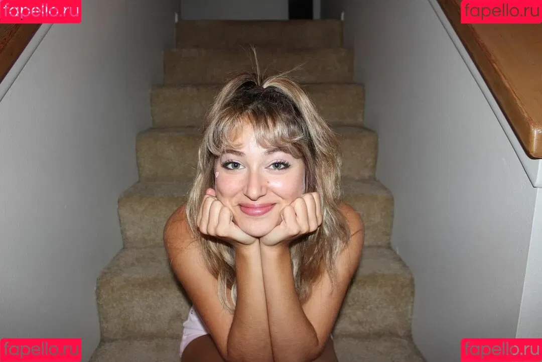 Katsiaryna Kavaleva Onlyfans Photo Gallery 