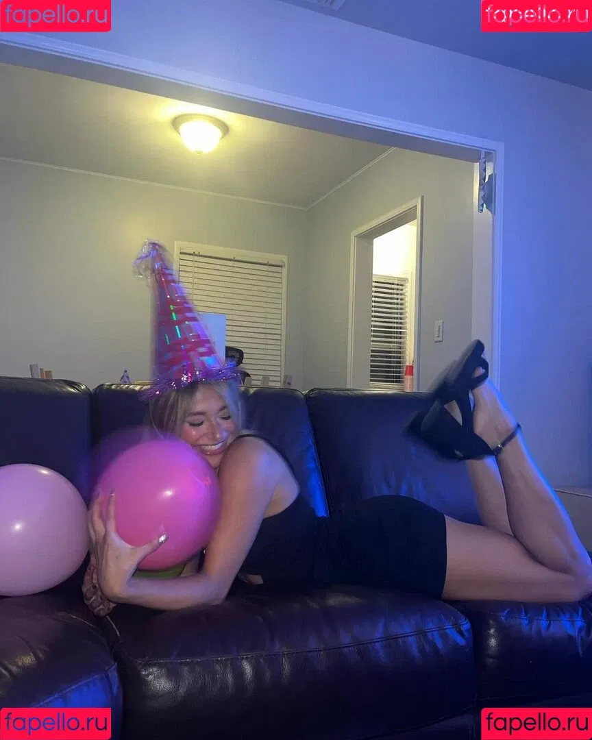 Katsiaryna Kavaleva Onlyfans Photo Gallery 
