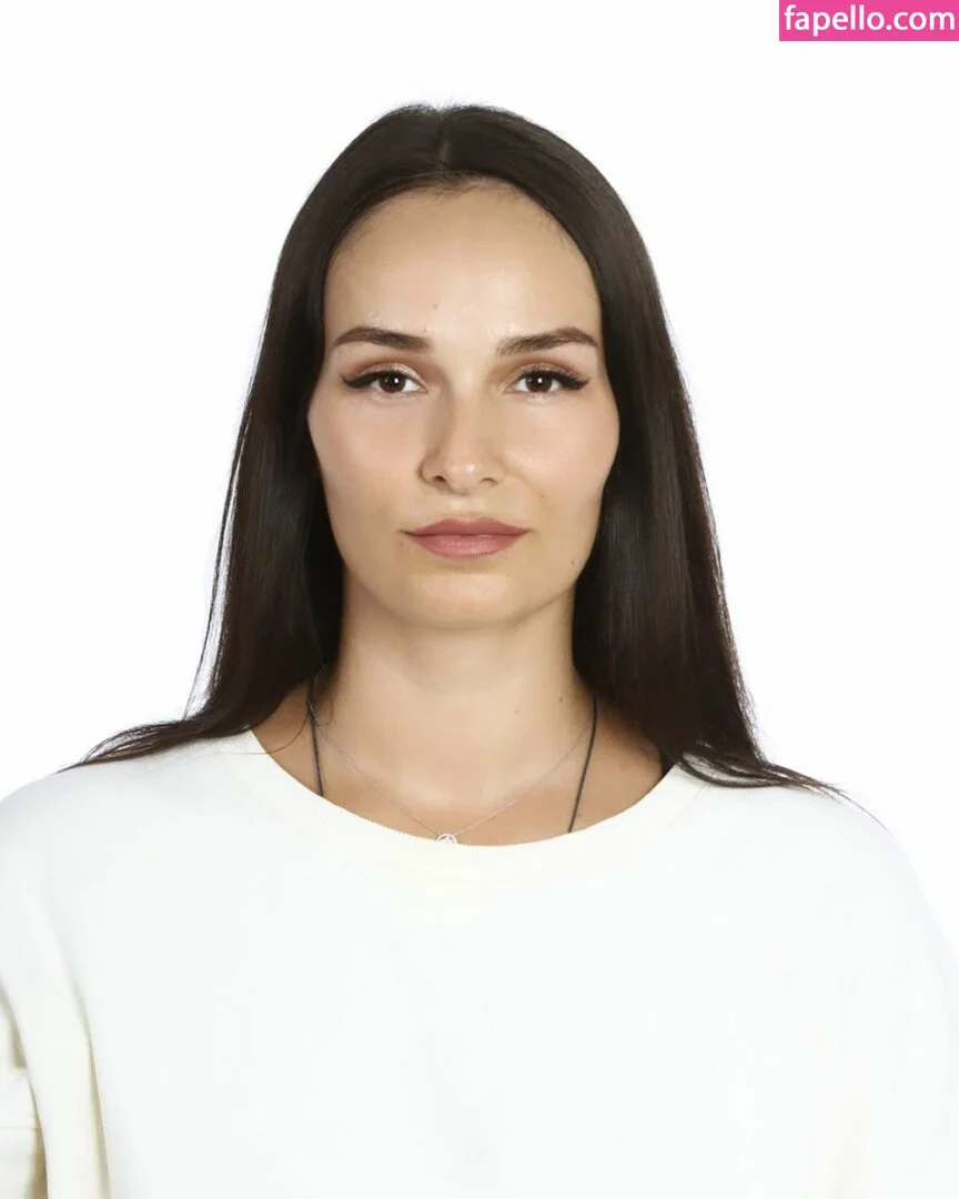 Katsiaryna Kavaleva Onlyfans Photo Gallery 